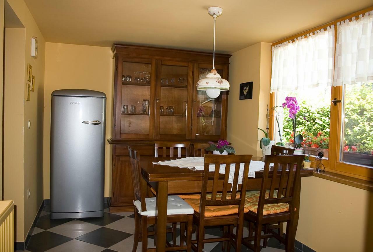 Apartma Obrh Smarjeske Toplice Exterior foto